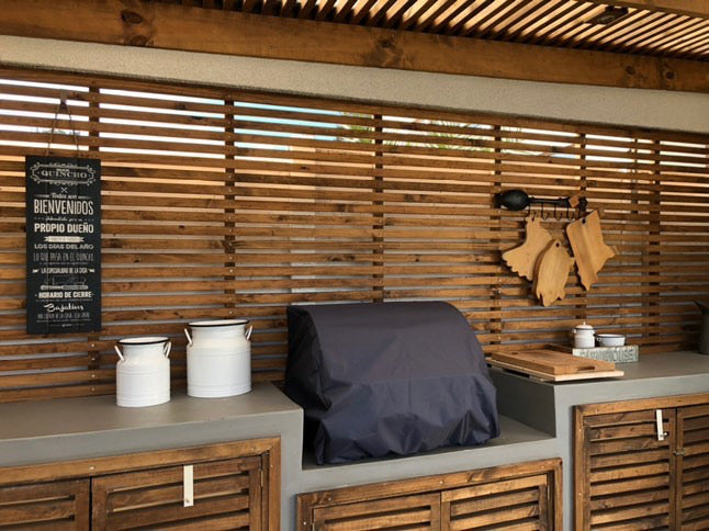 FUNDA PROTECTORA PARRILLA EMPOTRADA MEDIANA NEGRA