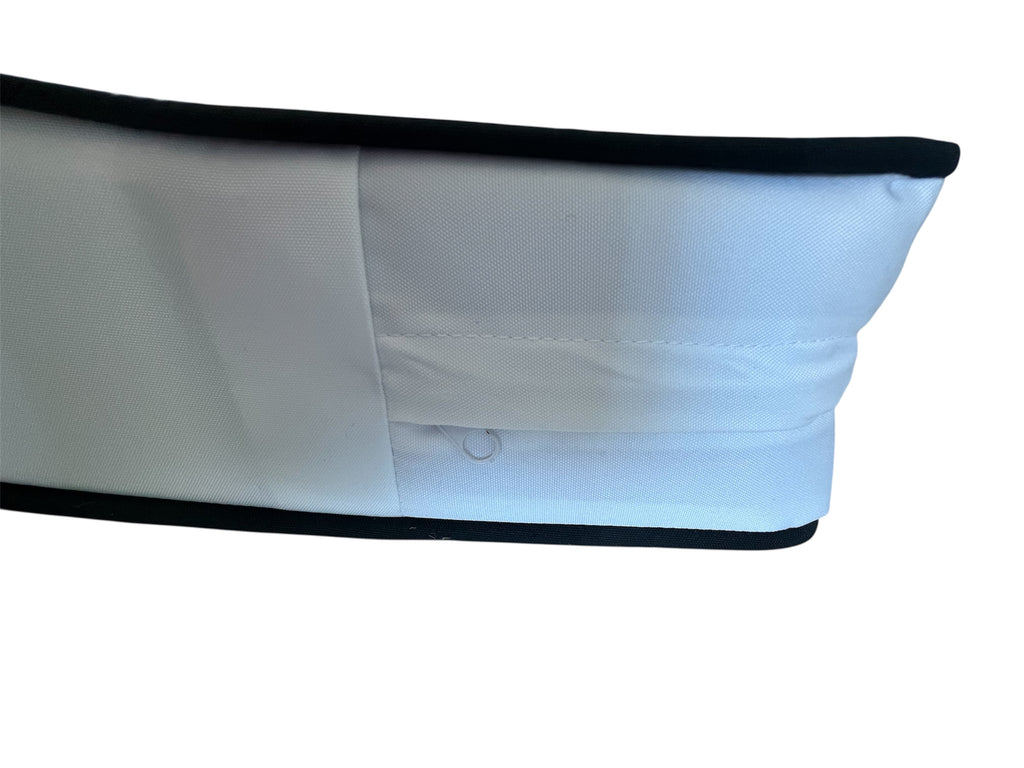 COJIN BASE BLANCO PIPING NEGRO 3 CUERPOS